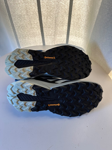Zapatillas Terrex Adidas De Hombre Usadas (Usado)
