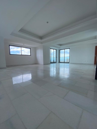 Imagen 10 de 28 de La Esperilla Apto. Nuevo, Piso 10 - 3hbs -3 Parqueos - Hermosa Vista Al Mar Y A La Ciudad - Área Social Con Lounge Bar Piscina Con Hidroterapia -gimnasio-spa De Masaje - Sauna- Área Infantil -salón