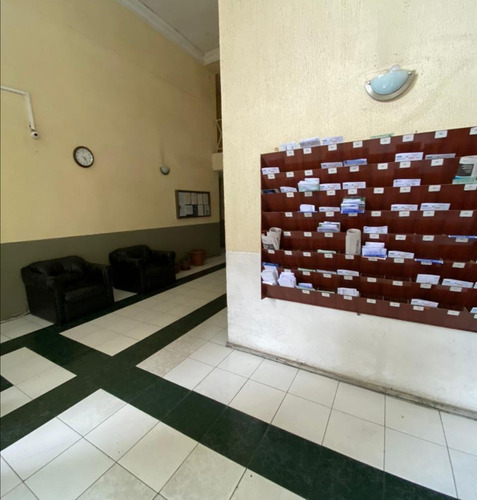 Departamento En Venta De 2 Dorm. En Centro De Concepción