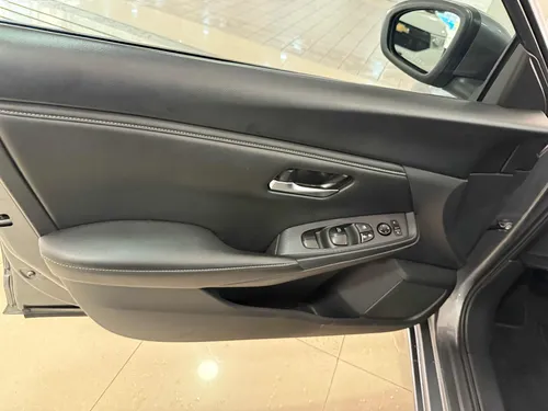 Nissan Sentra 2.0 Advance Cvt