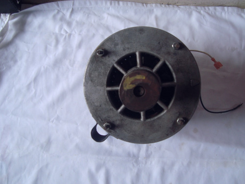 Imagen 3 de 5 de Motor Lavadora Chaca Chaca 110 Volt.1.725 Rpm 1/4 Hp Usado