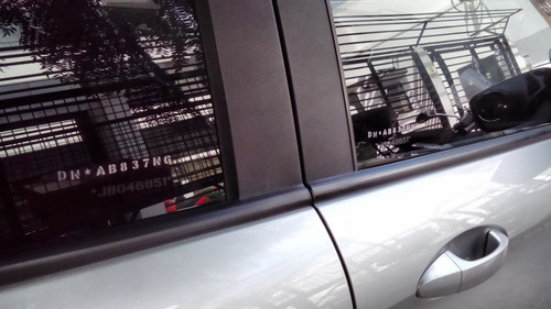 Imagen 2 de 6 de Grabados De Cristales Para Autos A Domicilio Olivos