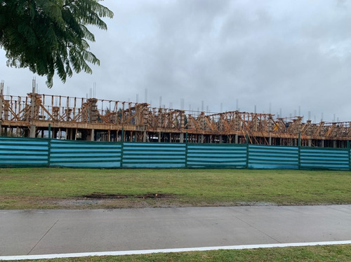 Imagen 6 de 18 de Dpto Venta 4 Ambientes Canning Vista Lago