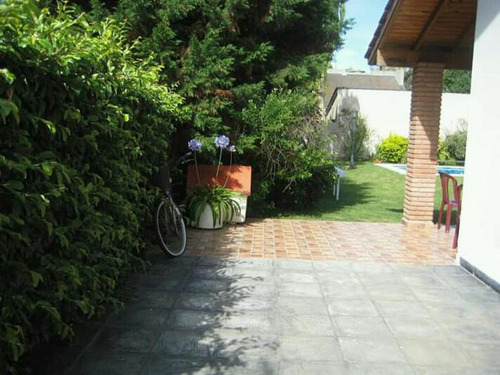 Imagen 4 de 7 de Casa - Barrio Parque Leloir