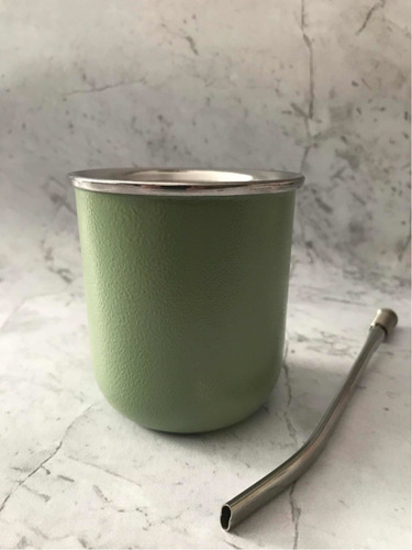 Imagen 3 de 6 de Mate De Acero + Bombilla Colores Lisos