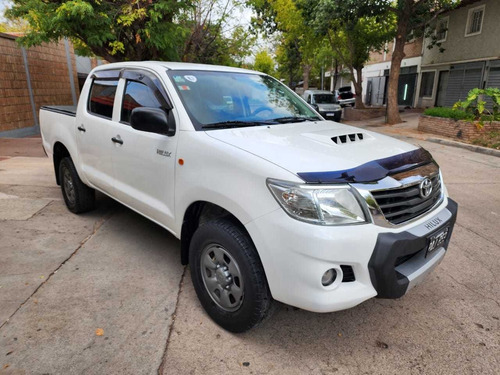 Imagen 4 de 9 de Toyota Hilux 2015 2.5 Cd Dx Pack 120cv 4x2 - H3