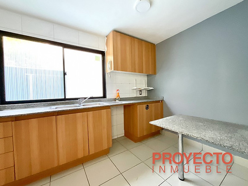 Casa Condominio Cerrado - Alto Macul / Oportunidad De Precio