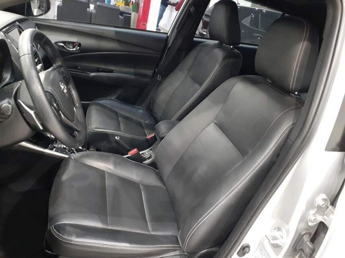 Imagem 9 de 13 de Yaris 1.5 16v Flex Xls Multidrive