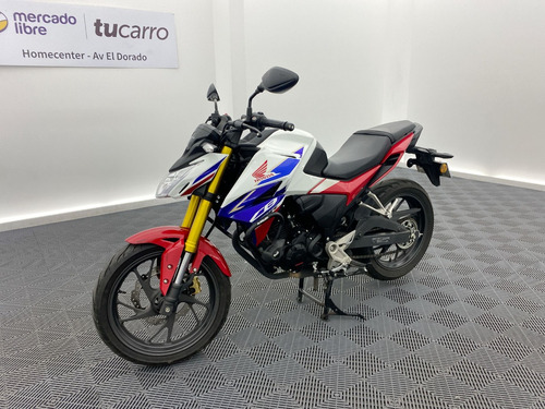 Imagen 3 de 25 de Honda Cb 190r Racing