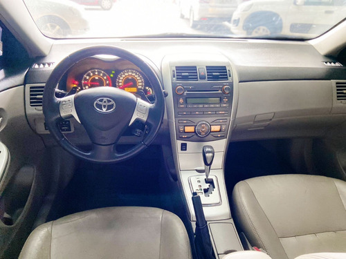 Imagem 5 de 6 de Toyota Corolla Xei 2.0 2012/2012 Prata