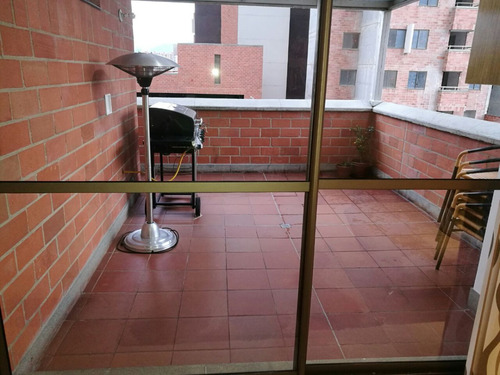 Apartamento De Lujo Para La Venta En Sabaneta, Cerca De La Universidad Ceipa Y Mall Sur De Sabaneta
