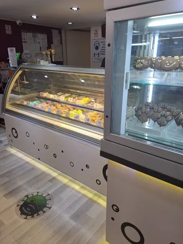 En Venta Excelente Fondo De Comercio De Heladeria En El Ccct - Chuao Oa