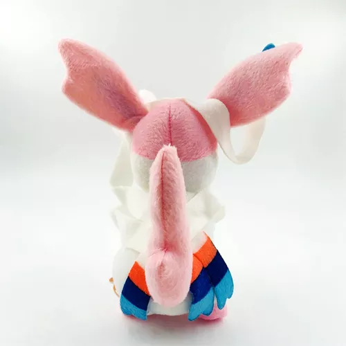 Boneco De Pelucia Sylveon Pokemon Center Pikachu Eevee Tomy