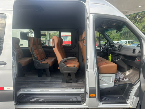Mercedes-Benz Sprinter 2.0 Van 517 Cdi Extra Longo Teto Alto (21L) 5P Diesel