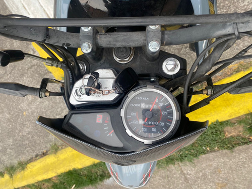 Se Vende Moto Motocicleta Veloci Revenge Dynamik 220 Cc 2025