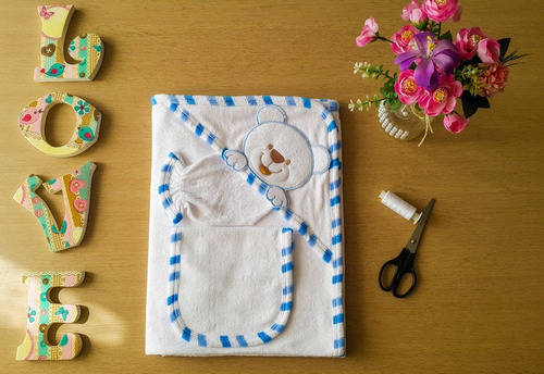 Toalla Para Bebe 100% Algodón + Accesorios