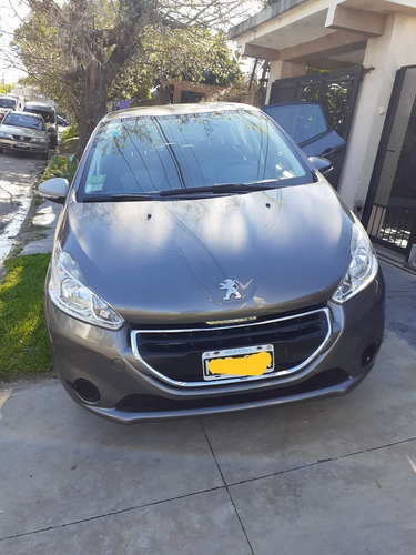 Imagen 2 de 13 de Peugeot 208 2014 1.5 Active