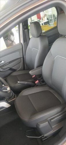 Imagem 4 de 10 de Duster 1.3 Tce Flex Iconic X-tronic