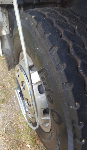 Imagen 11 de 11 de Mercedes Benz 1735 Mercedes Benz 1735
