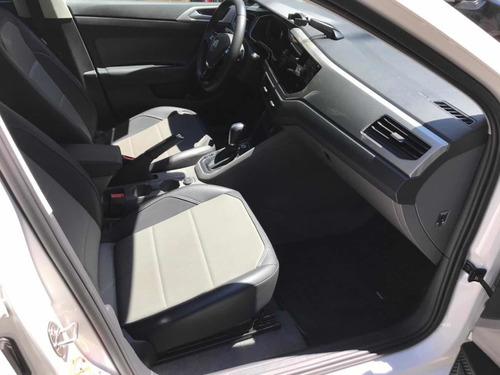 Imagem 13 de 15 de Volkswagen Polo 1.0 200 Tsi Highline Aut 2018/2019