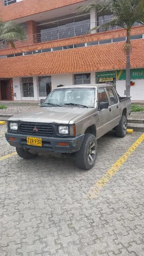 Mitsubishi L200 2.4l