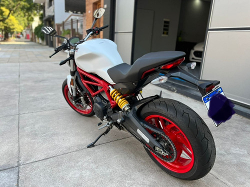 Imagen 5 de 6 de Ducati Monster 797 Permuto