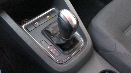 Imagem 13 de 14 de Volkswagen Jetta 2.0 Trendline Flex 4p Tiptronic