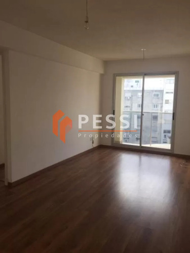 Venta Apartamento 1 Dormitorio Y Garage En Pocitos