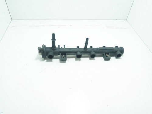 Riel De Inyectores Vw Pointer 1.8 Std 2000-2005 Original (Usado)