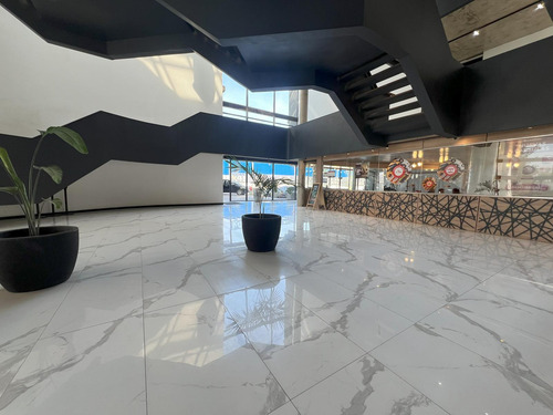 Venta De Oficina En Acceso Oeste Km41 Moreno Buenos Aires