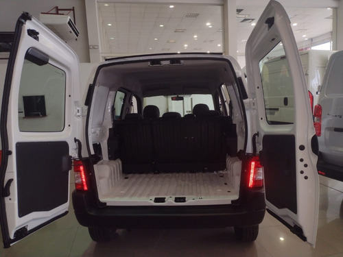 Imagen 11 de 15 de Citroën Berlingo 1.6 Furgon / Mixta