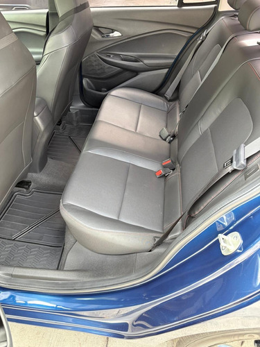 Chevrolet Onix 1.0T Premier Red Line At