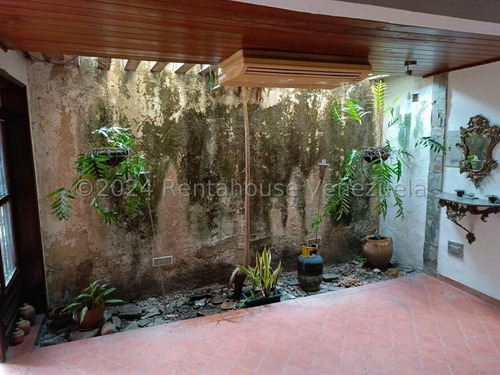 24-17704 Casa Comercial En Alquiler, Urb. El Limon, Maracay Mord
