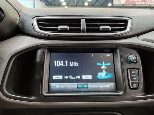 Imagem 6 de 15 de Chevrolet Onix 1.4 Mpfi Lt 8v