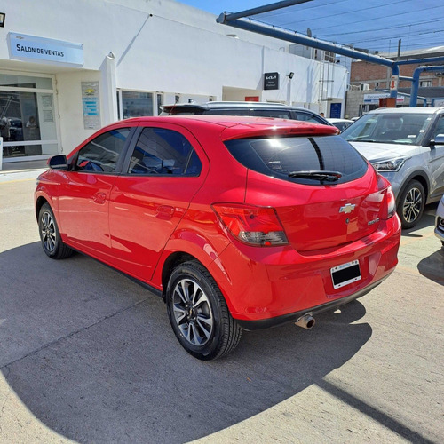 Imagen 3 de 16 de Chevrolet Onix 1.4n N Ltz 2016