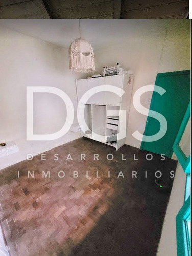 Casa En Venta En Banfield