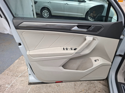 Volkswagen Tiguan 2.0 Highline At