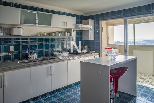 Hermoso Departamento En Venta Con Vistas Panoramicas, 3 Dormitorios. Parquemar Bosque.