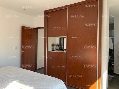 Moderna Casa Playa Mansa - Punta Del Este - 5 Dorm.- Ref: 25132