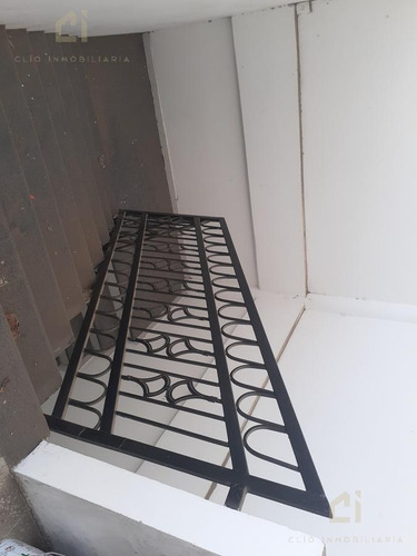 Edificio En Venta En Esquina Con Salones Para Eventos Diversos Y Oficinas Todo Climatizado