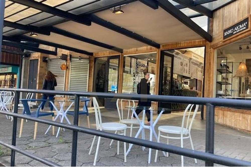 En Arriendo Local Comercial Galería Arrayanes