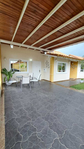 Imagen 18 de 20 de Se Vende Casa Conj Res Parque Residencial Juanico