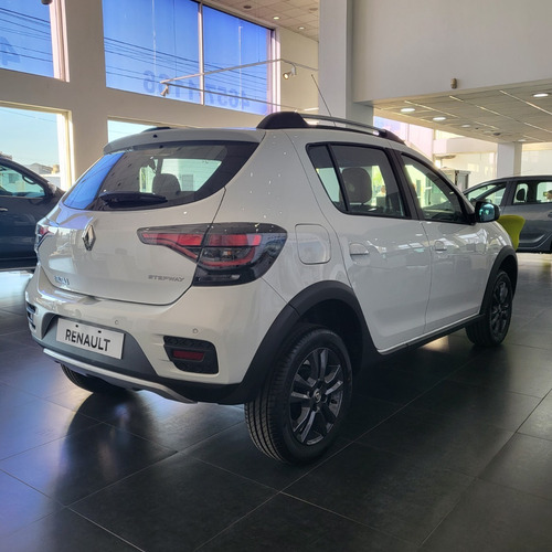 Imagen 5 de 15 de Stepway Intense 1.6 En Stock (ev)