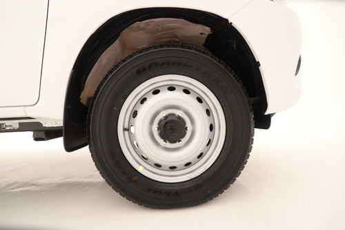 Imagen 14 de 25 de Toyota Hilux 4x4 Dc Dx 2.4 Tdi 6 Mt T.o