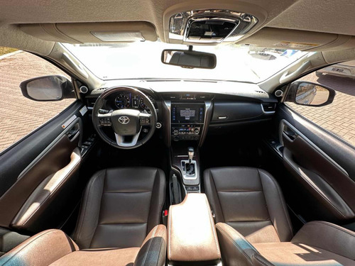 Toyota SW4 2.8 Srx 177cv 4x4 7as At