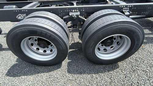 Atego 3030 Bitruck 8x2 2021 Chassi 10 Mts Ref - 4e26