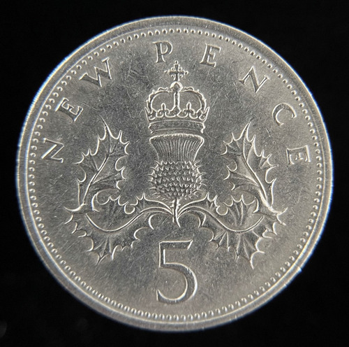 Gran Bretaña, 5 New Pence, 1969. Isabel Il. Xf