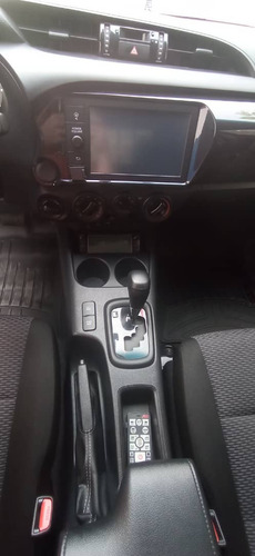 Toyota Hilux Hilux