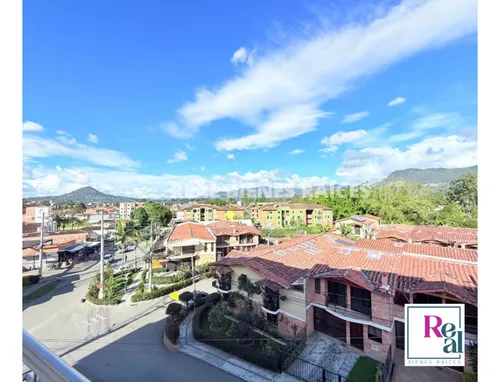 Vendo Hermoso Apartamento 4 Piso Con Ascensor.