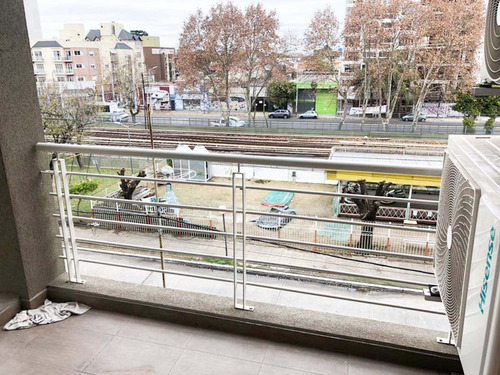 Imagen 1 de 12 de Departamento 2 Ambientes Venta Haedo Morón Centro